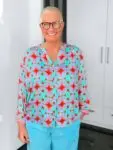 Emily Van Den Bergh - Bluse Ornament / pink-aqua