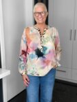 Emily van den Bergh-Bluse-8620-150016-890-1-min