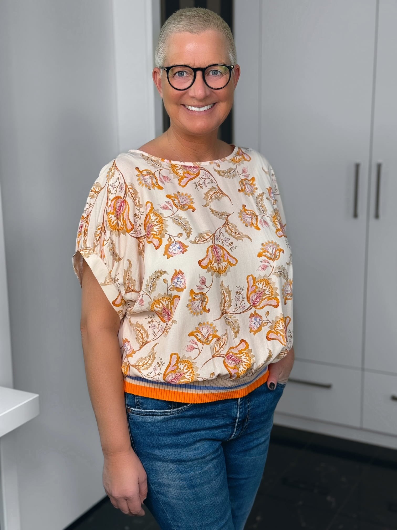 Emily van den Bergh-Bluse-8825-158240-491-2 Emily van den Bergh Kurzarmbluse Fleur in peach-multicolour – Ansicht 2