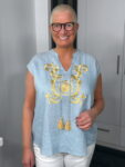 Emily van den Bergh Leinentop Boho in hellblau