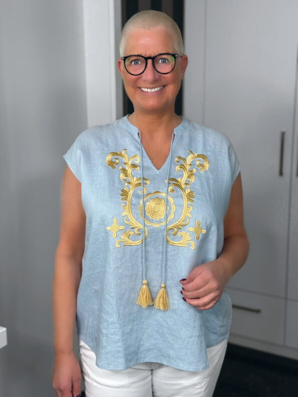 Emily van den Bergh Leinentop Boho in hellblau