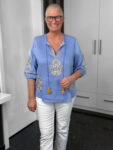 Emily van den Bergh-Bluse-8599-156760-3-620-1