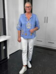 Emily van den Bergh-Bluse-8599-156760-3-620-1