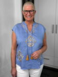 Emily van den Bergh-Bluse-8599-156960-3-620-1