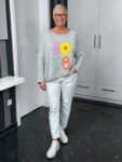 Emily van den Bergh-Pulli-Hope-grau-1