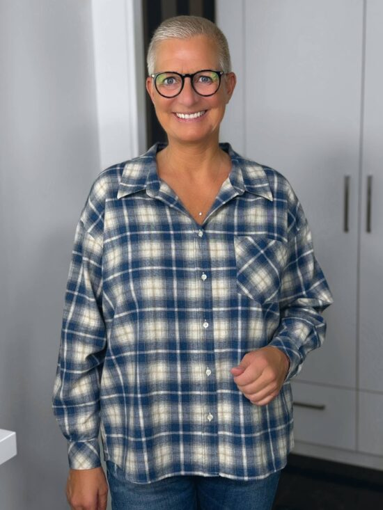 Emily van den Bergh Hemdbluse „Check your Style“ in denim-grau