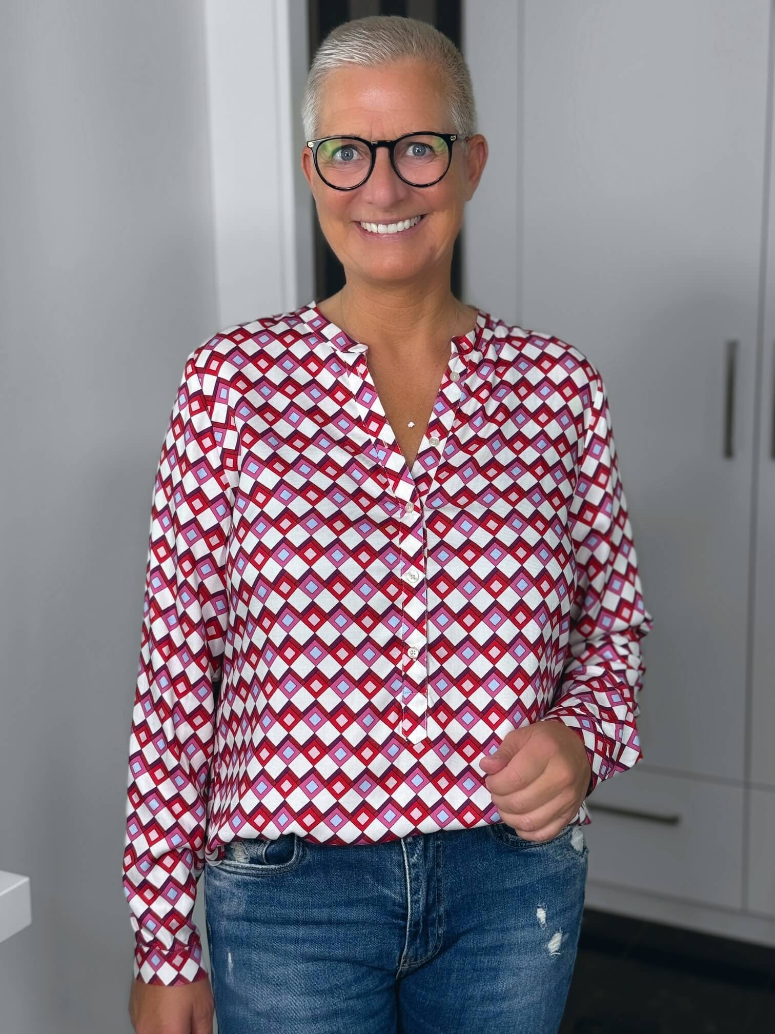 Emily van den Bergh-Bluse-9155-139920-190-11