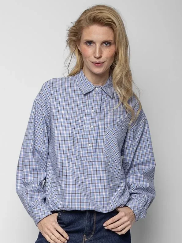 Emily van den Bergh Bluse Cosy Check in bleu-rosé, kariert – Vorderansicht