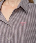 Emily van den Bergh Hemdbluse Amour schoko-weiß – Vorderansicht