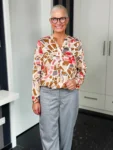 MILANO ITALY Bluse London Map in caramel-multicolour, Vorderansicht